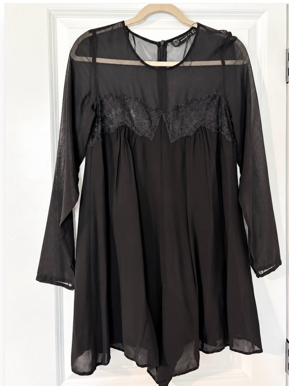ZARA Trafaluc Black Sheer Lace Long Sleeve Romper Size S